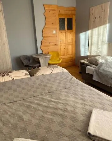 Сasa de vacaciones Okno Na Tatry - Dom Na Wylacznosc Poronin
